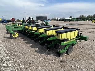 Main image John Deere 1720 8