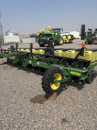Image of John Deere 1730 Primary image