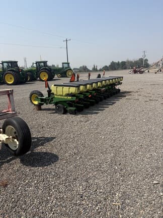 Image of John Deere 1730 equipment image 1