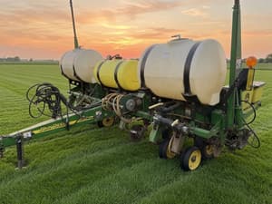 2009 John Deere 1750 Image