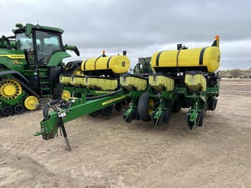 Main image John Deere 1760