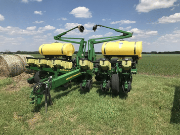 Main image John Deere 1760