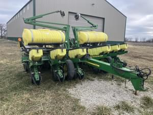 2009 John Deere 1760 Image