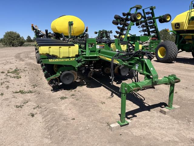 Image of John Deere 1770 equipment image 3