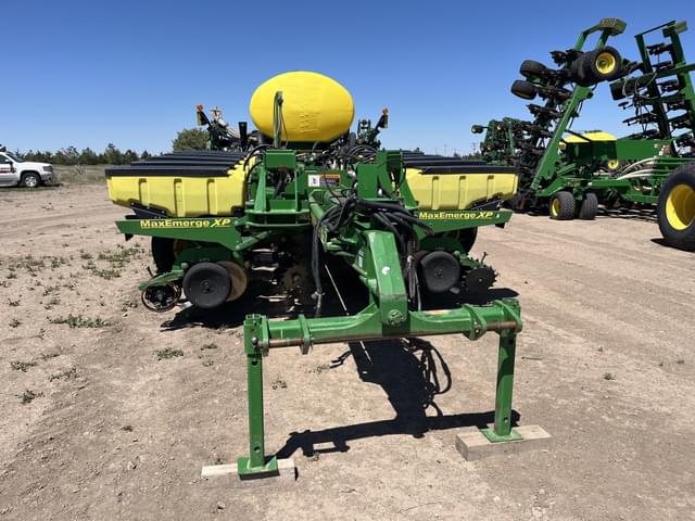 Image of John Deere 1770 equipment image 4