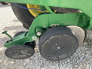 Main image John Deere 1770 5