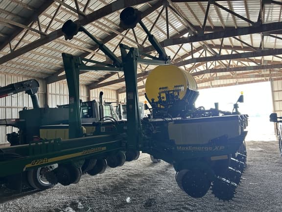 Image of John Deere 1770NT Primary image