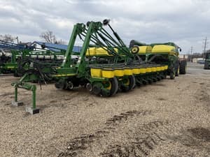2009 John Deere 1770 Image