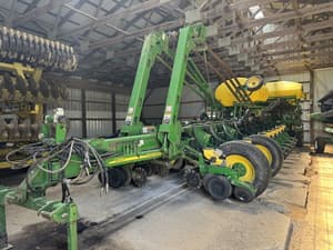 2009 John Deere 1770 Image