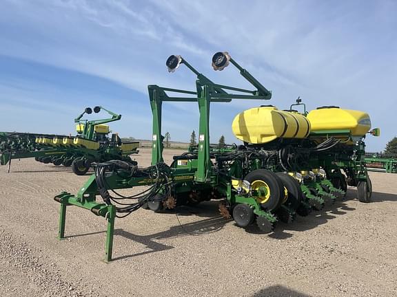 Image of John Deere 1770 Primary image