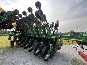 2009 John Deere 1790 Image