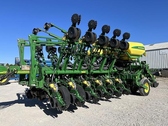 Image of John Deere 1790 Primary image