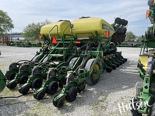 Main image John Deere 1790 4