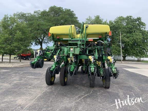 Image of John Deere 1790 equipment image 3