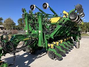 Main image John Deere 1790