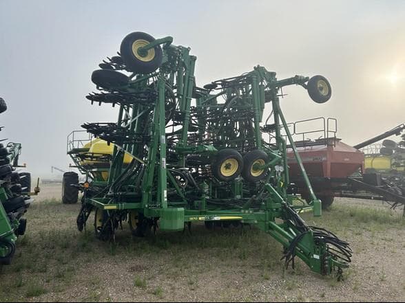 Image of John Deere 1870 equipment image 2