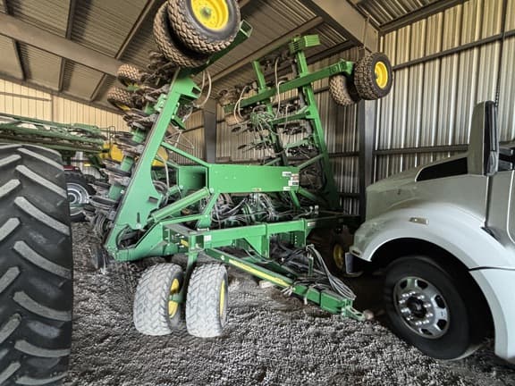 Image of John Deere 1890 Primary image