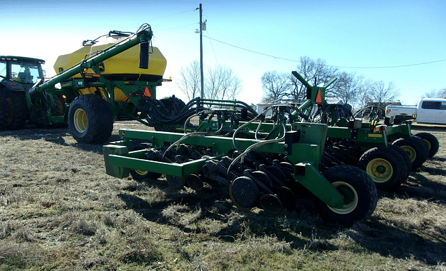 Image of John Deere 1890 equipment image 3