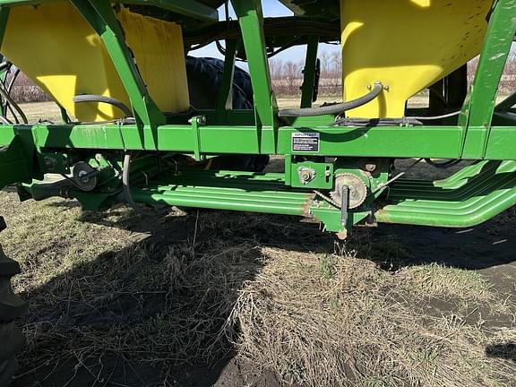Image of John Deere 1890 equipment image 4