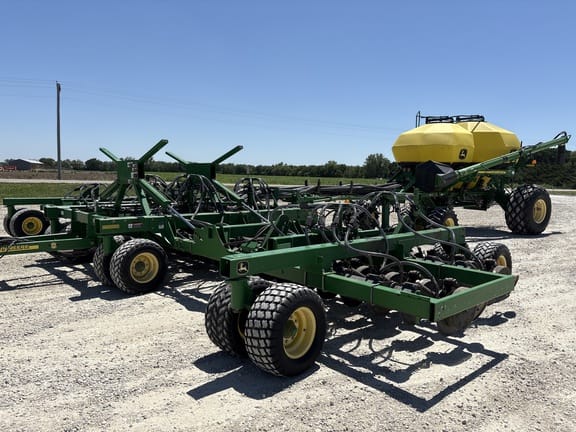 Main image John Deere 1890