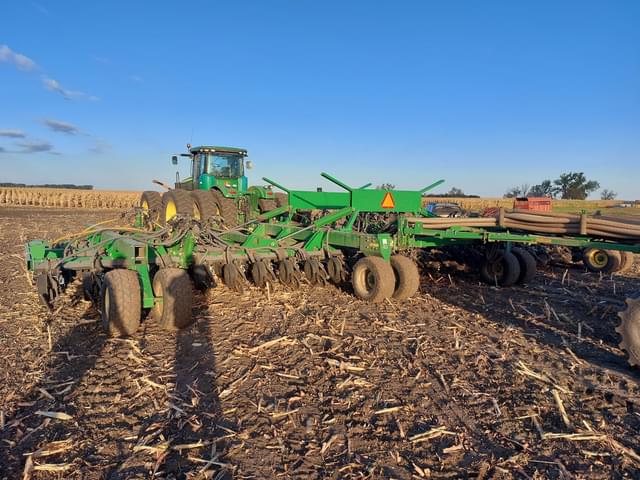 Image of John Deere 1895 equipment image 2