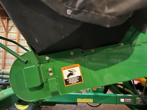 Image of John Deere 1910 equipment image 4