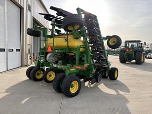 Main image John Deere 1990 3