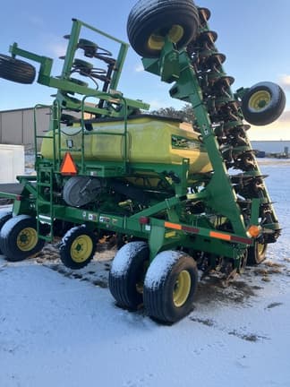 Image of John Deere 1990 equipment image 4