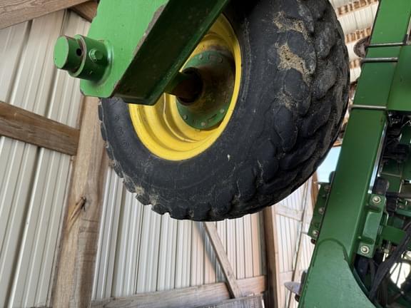 Image of John Deere 1990 equipment image 4