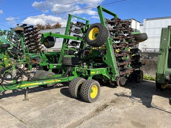 2009 John Deere 1990 Equipment Image0