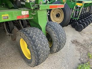 Main image John Deere 1990 11