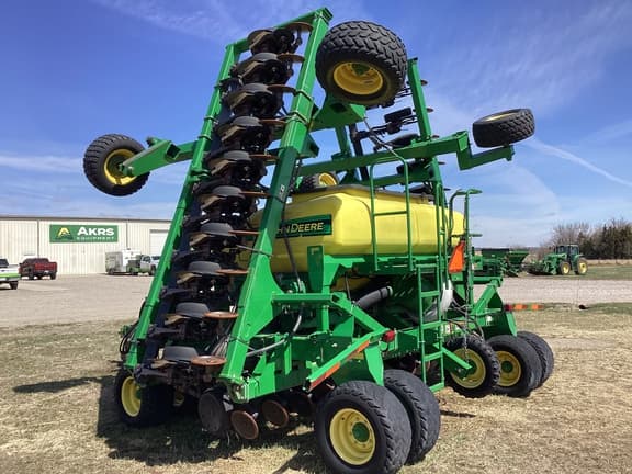 Image of John Deere 1990 equipment image 3