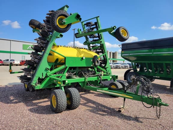 Image of John Deere 1990 equipment image 1