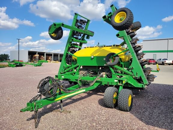 2009 John Deere 1990 Equipment Image0