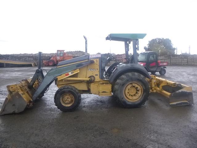 Image of John Deere 210LJ equipment image 4