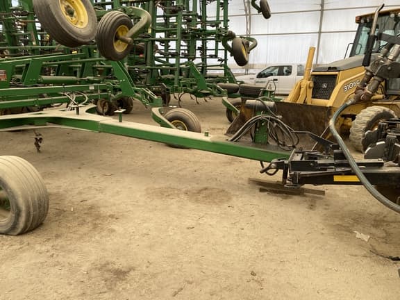 Image of John Deere 2210 equipment image 3