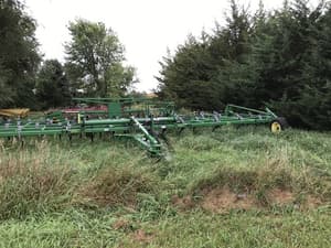 2009 John Deere 2210 Image