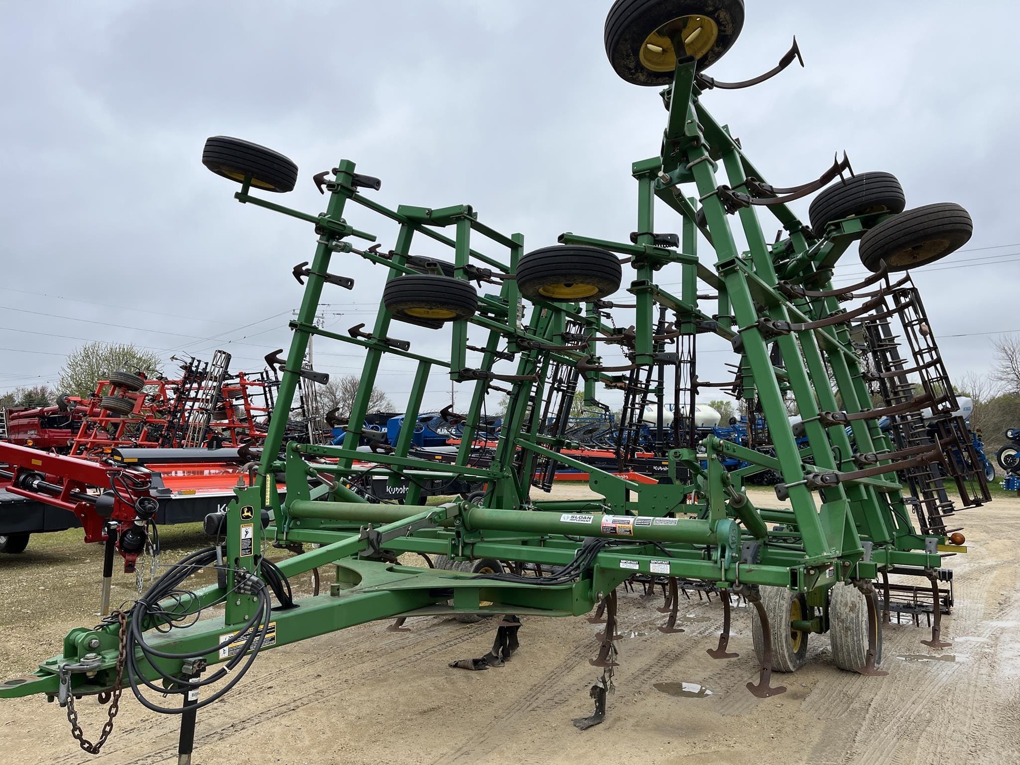 Main image John Deere 2210