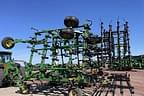 Image of John Deere 2210 equipment image 1