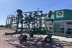 Image of John Deere 2210 equipment image 2