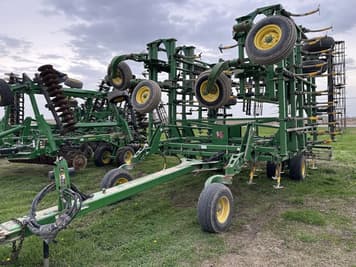 Main image John Deere 2210