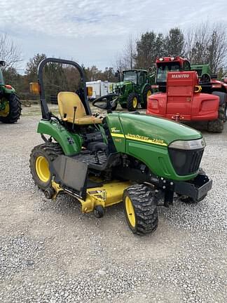 Image of John Deere 2305 equipment image 2