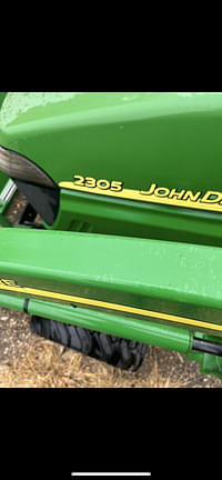 Image of John Deere 2305 equipment image 4