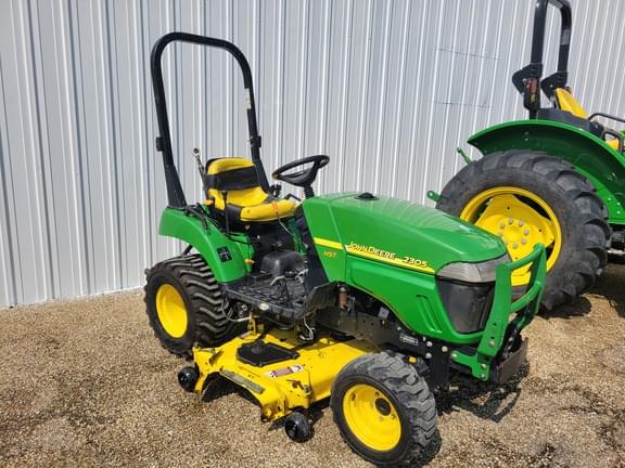 Image of John Deere 2305 equipment image 2