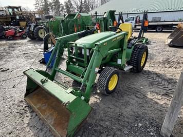 Main image John Deere 2305