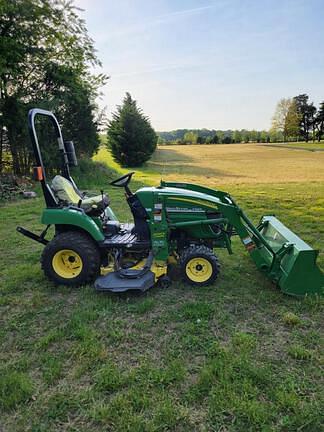 2009 John Deere 2305 Equipment Image0