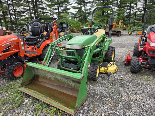 Image of John Deere 2305 equipment image 2