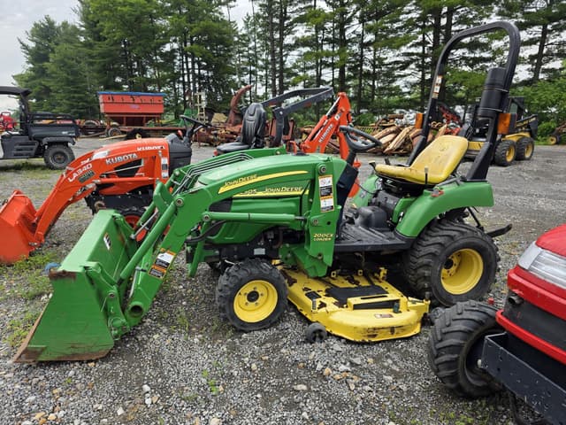 Image of John Deere 2305 equipment image 1