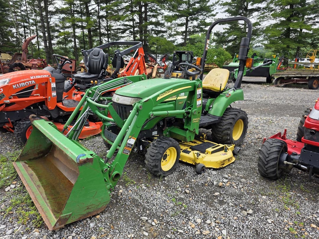 Image of John Deere 2305 Primary image