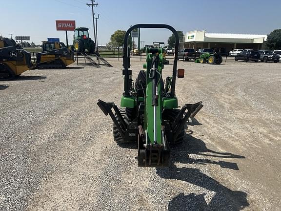 Image of John Deere 2305 equipment image 3